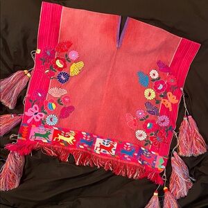 American INDIGENOUS Guatemalan pink poncho shawl floral neon birds butterfly